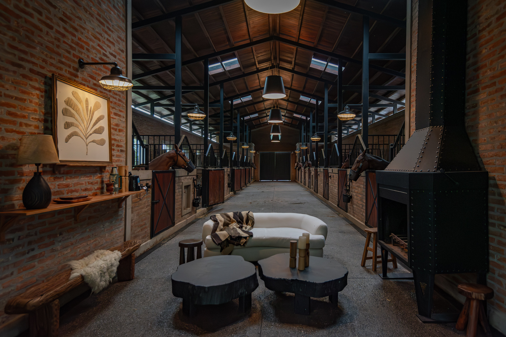 Caballerizas MFLL, NRV Arquitectura