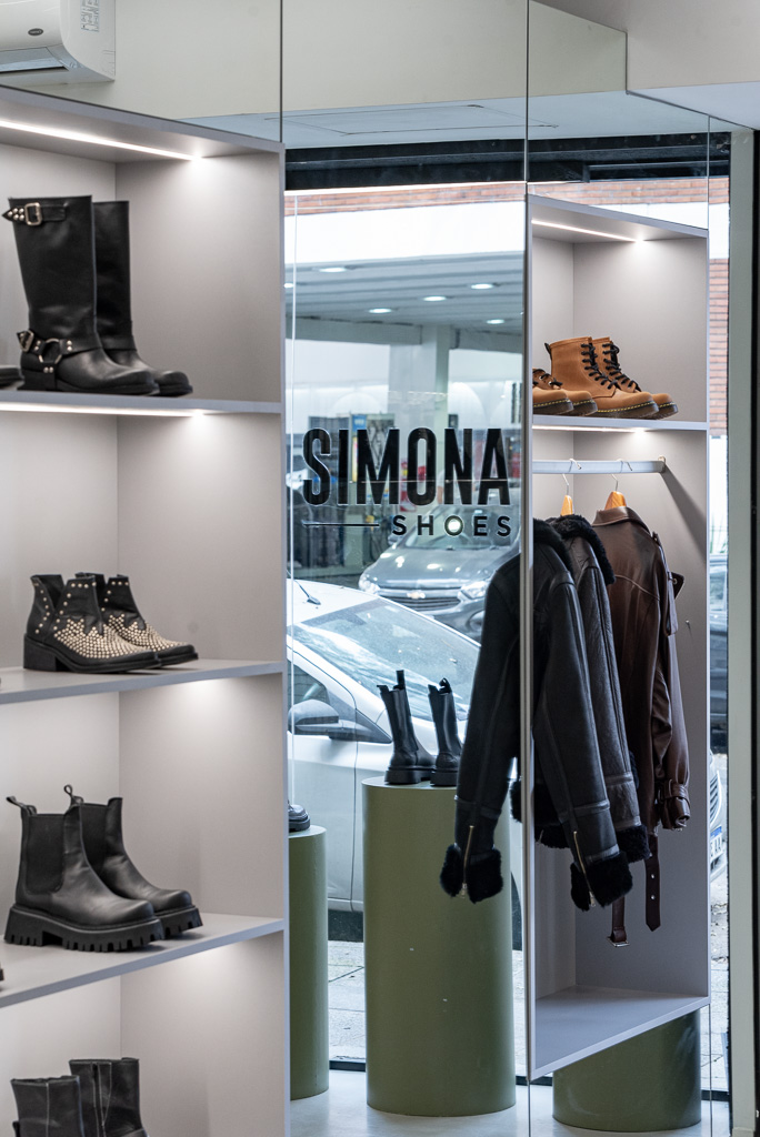 Simona — fotografía 8